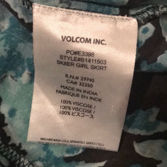Volcom Skater Skirt Green/Black Floral Small - Picture 3 of 6